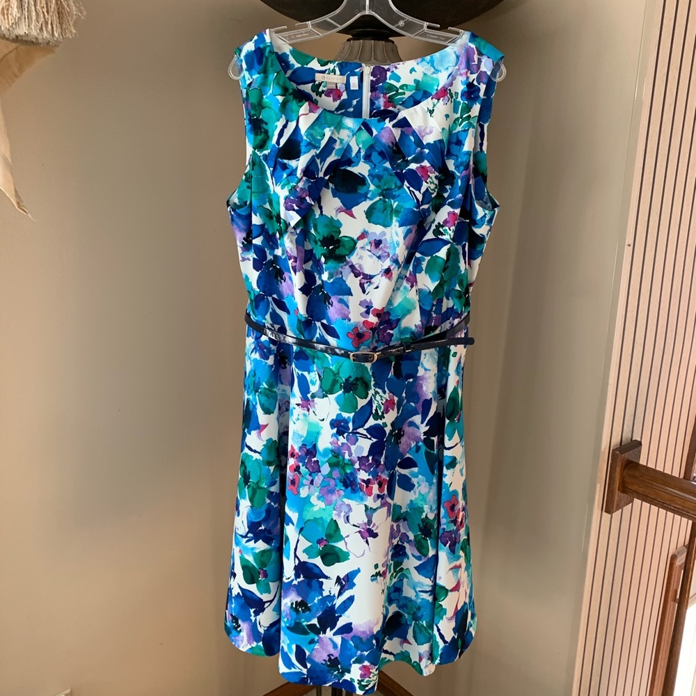 Darby Signature Plus Dress